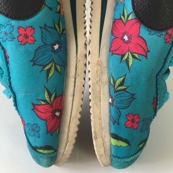 Men RARE DS Classic Nike Cortez Aloha Shoes 10 - Picture 10 of 12